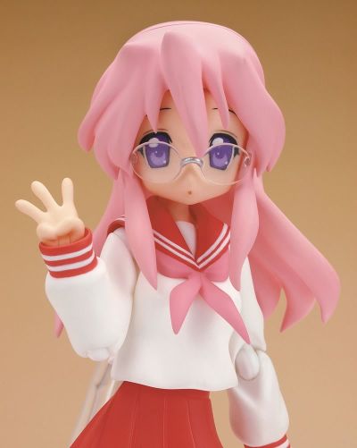 figma#022 幸运星 动画版 高良美幸 冬季校服