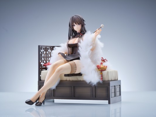 碧蓝航线 卡律布狄斯 治愈的红闺