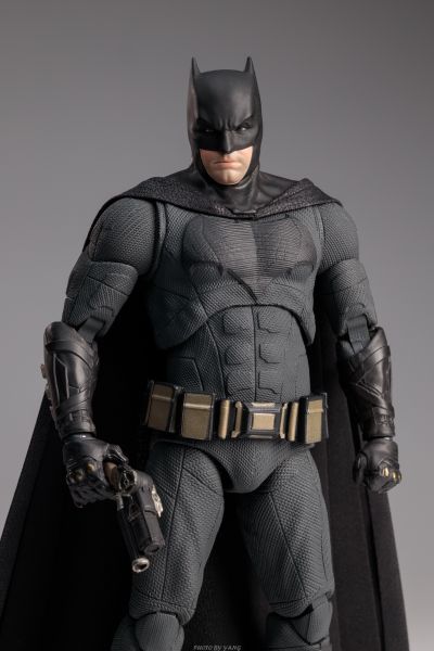 DC 人偶系列 正义联盟 轻甲蝙蝠侠