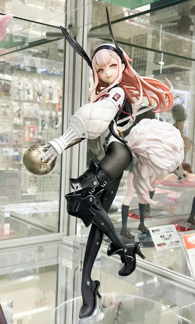 FALSLANDER 女巫