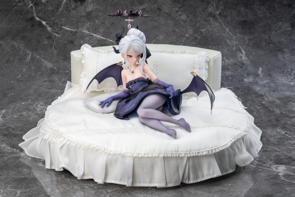 蔚蓝档案 空崎日奈 礼服