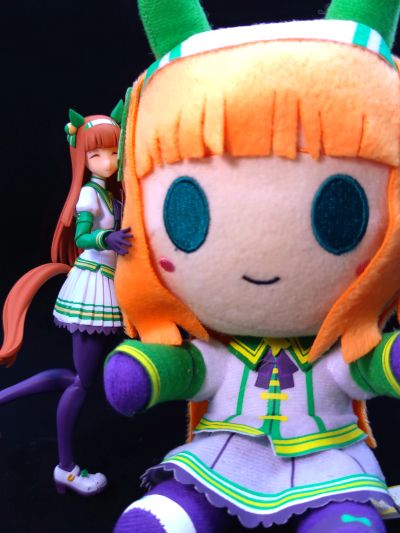 一番赏 赛马娘 B奖 无声铃鹿 小小坐姿毛绒玩偶