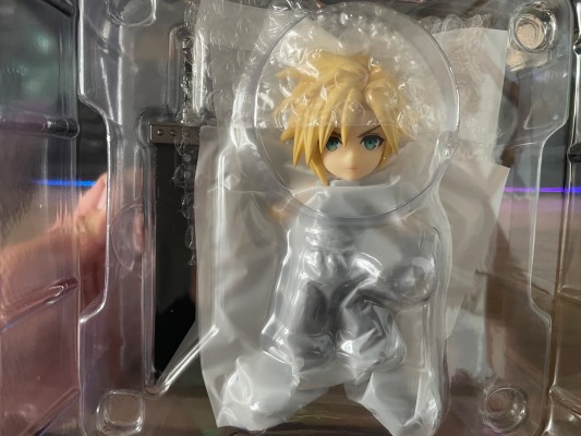 最终幻想7 重制版 ADORABLE ARTS 克劳德·斯特莱夫