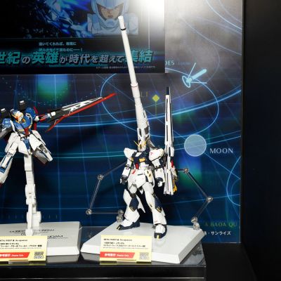 METAL ROBOT魂（Ka版）＜机动战士系列＞ν高达（长管飞翼浮游炮与长管飞翼浮游炮与高能米加粒子炮装备）