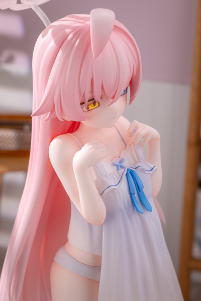 蔚蓝档案 小鸟游星野 更衣