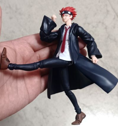 S.H.Figuarts 物理魔法使马修 达特·巴雷特