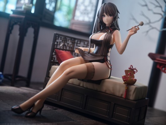 碧蓝航线 卡律布狄斯 治愈的红闺