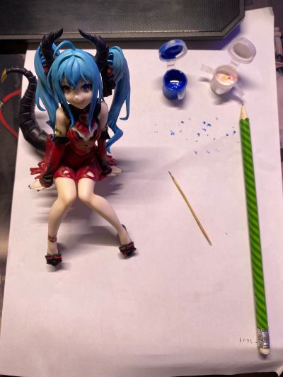 压泡面 初音未来 红色小恶魔