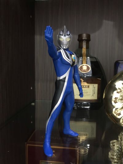 英雄勇像 盖亚奥特曼 阿古茹奥特曼 V1型 A款