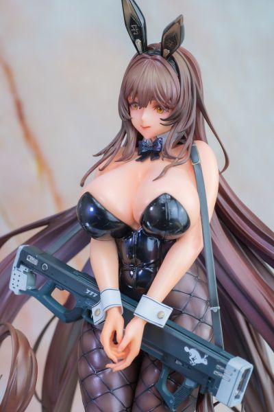 胜利女神：妮姬 诺亚尔