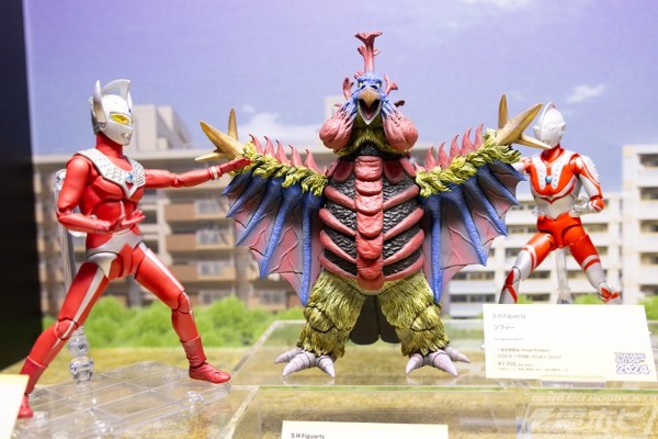 S.H.Figuarts 巴顿