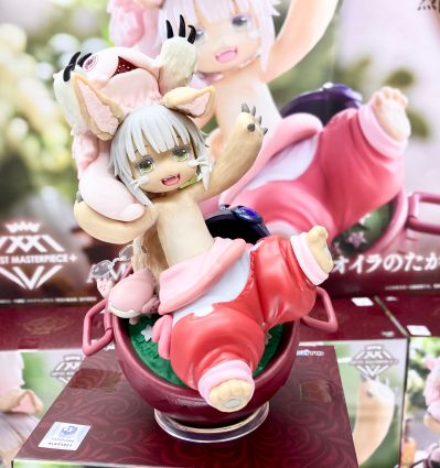 艺术家杰作+  来自深渊 烈日黄金乡  娜娜奇〜我的宝藏啊〜