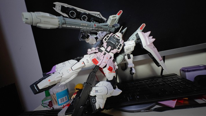 MG 机动战士高达SEED DESTINY 烈焰型渣古幻影/烈焰型渣古勇士