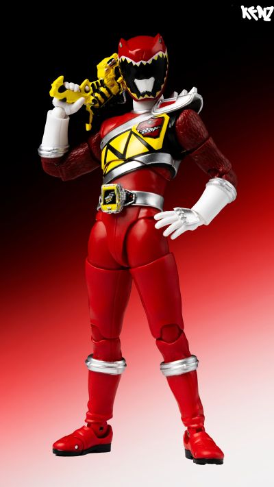 S.H.Figuarts(真骨雕制法)  兽电战队强龙者 强龙红