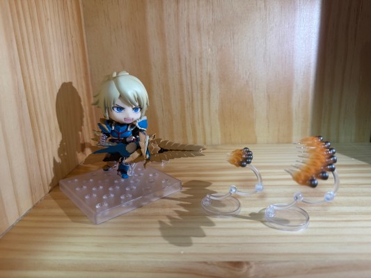 粘土人#1421-DX 怪物猎人世界：冰原 猎人♂ 雷狼龙α Ver. DX