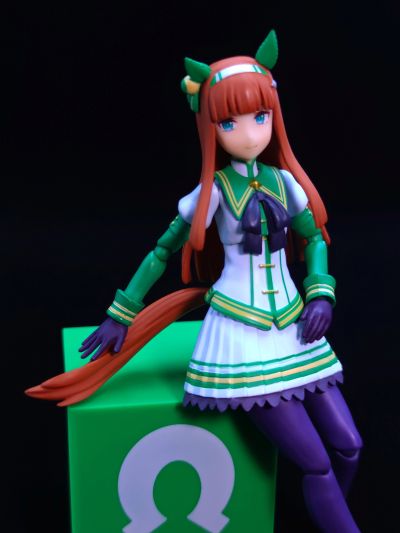 一番赏 赛马娘 B奖 无声铃鹿 小小坐姿毛绒玩偶