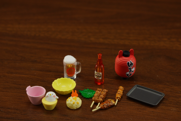 卡娜赫拉的小动物 P助与粉红兔兔 小巷的漫步横丁