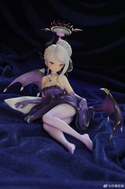 蔚蓝档案 空崎日奈 礼服