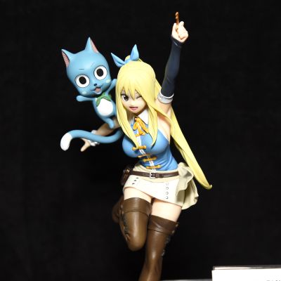 妖精的尾巴 最终季 露西・哈特菲利亚 眨眼版