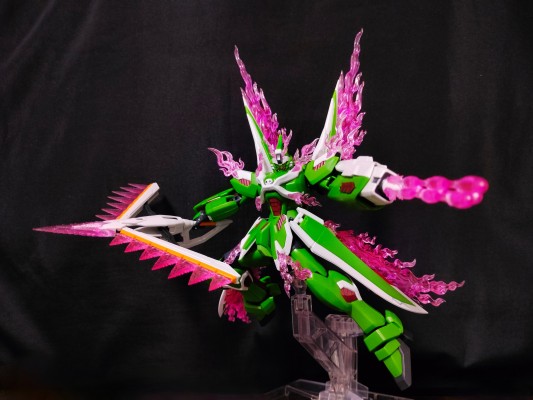 ROBOT魂＜机动战士系列＞ 幻影高达V2 / V2改  一机多形套装