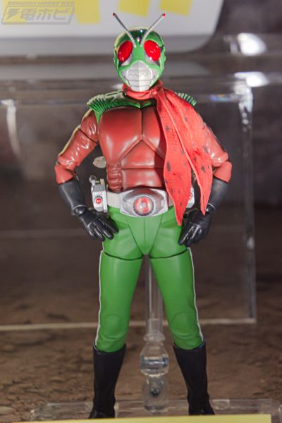 S.H.Figuarts（真骨雕制法） 假面骑士(空骑)