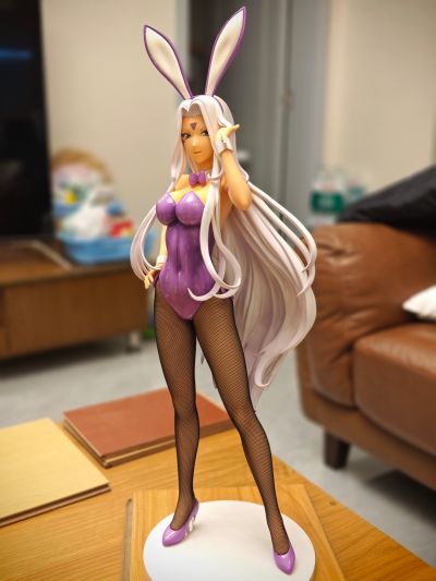 B-style 我的女神 贝露丹迪 裸腿兔女郎