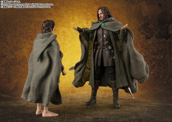 S.H.Figuarts  弗罗多·巴金斯与咕噜（指环王：护戒使者）