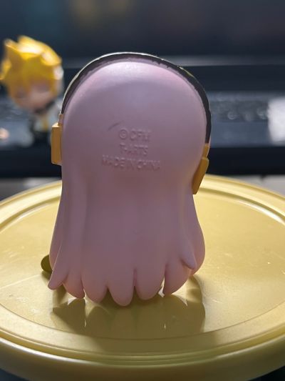 靠肩扭蛋 初音未来