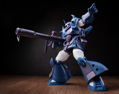 ROBOT魂＜机动战士系列＞ MS-07H 老虎试飞型 查布罗基地样式 剧中版