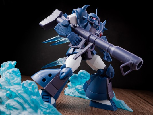 ROBOT魂＜机动战士系列＞ MS-07H 老虎试飞型 查布罗基地样式 剧中版