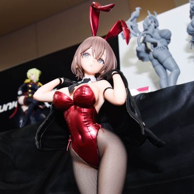 B-style 色彩艳丽兔女郎 莫妮卡