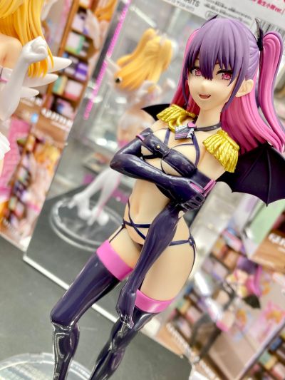 2.5次元的诱惑 独特魅力  美莉艾拉 卫生小队造型