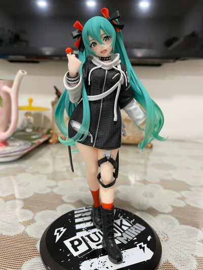 Fashion 初音未来 朋克时装