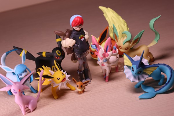 宝可梦比例世界 帕底亚地区 牡丹+仙子伊布