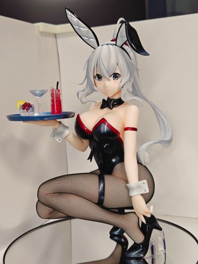 B-style 黑兔女郎