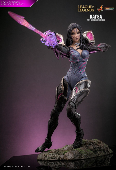 《英雄联盟》卡莎1:6比例珍藏人偶