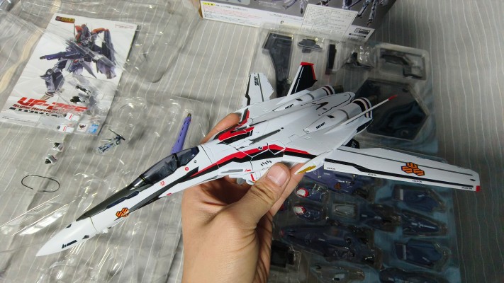 DX超合金 超时空要塞F VF-25F 超级弥赛亚女武神（早乙女有人专用） 重生版