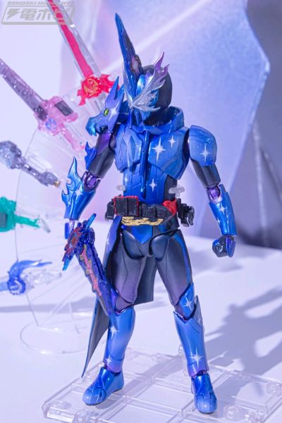 S.H.Figuarts  假面骑士十圣刃