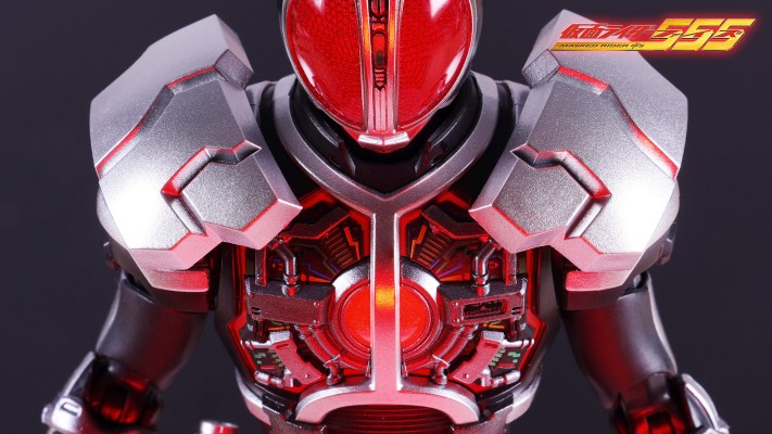 S.H.Figuarts（真骨雕制法） 假面骑士555 加速形态