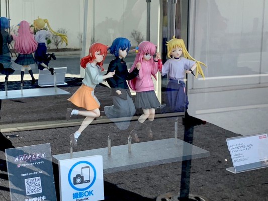 孤独摇滚 ！跳跃女孩（们）