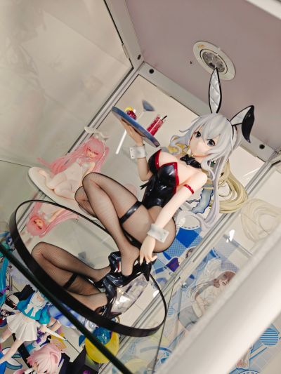 B-style 黑兔女郎