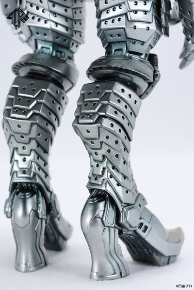 KRS x TAKEYA 乌英达姆