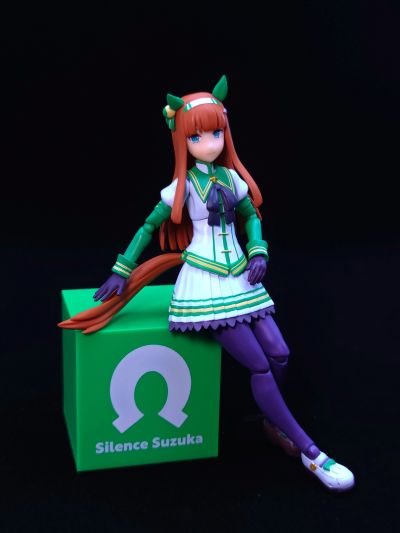 一番赏 赛马娘 B奖 无声铃鹿 小小坐姿毛绒玩偶