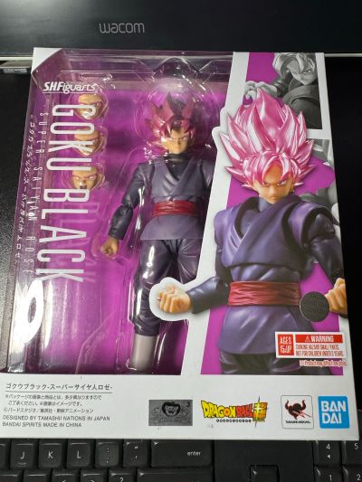 S.H.Figuarts  黑悟空-超级赛亚人桃红-