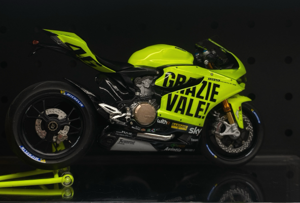 1/12 摩托车系列 No.129 杜卡迪 1199 Panigale S