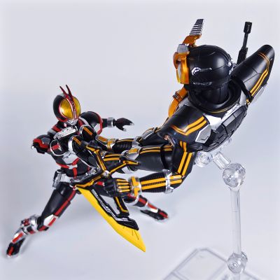 S.H.Figuarts(真骨雕制法)    假面骑士次世代凯撒（暂译）