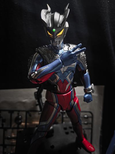 布鲁可超动积木人传奇周年版 赛罗奥特曼