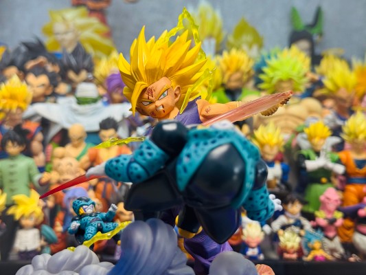 FiguartsZERO [超激战]  超级赛亚人2孙悟饭-汹涌的实力-