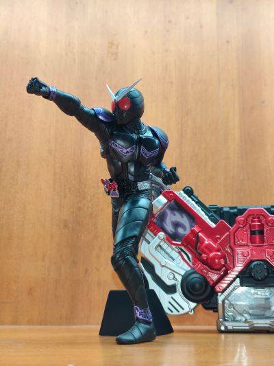 英雄勇像 假面骑士双骑 假面骑士王牌