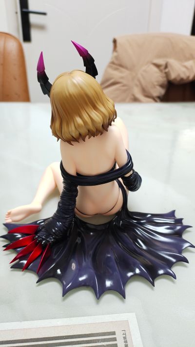 出包王女DARKNESS 籾冈里纱 Darkness